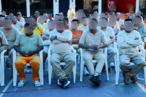 Entrega SSM Lentes graduados a PPL Del Cereso varonil de Jojutla 